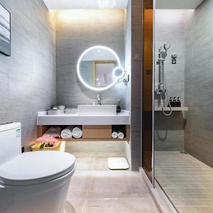 Elegant Without Window Queen Room